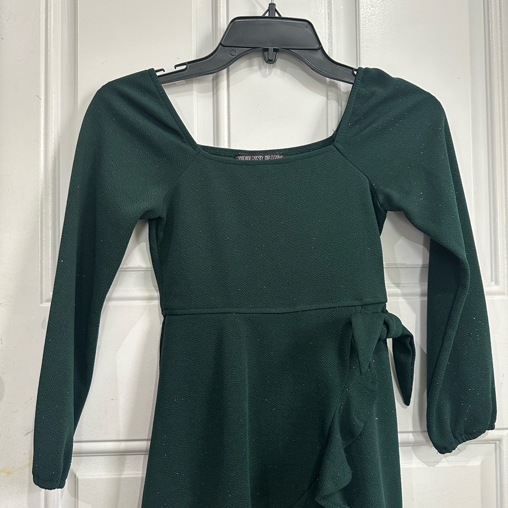 Three Hearts Forest Green Garment